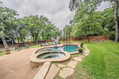 4105 Shady Valley Court Arlington TX 76013