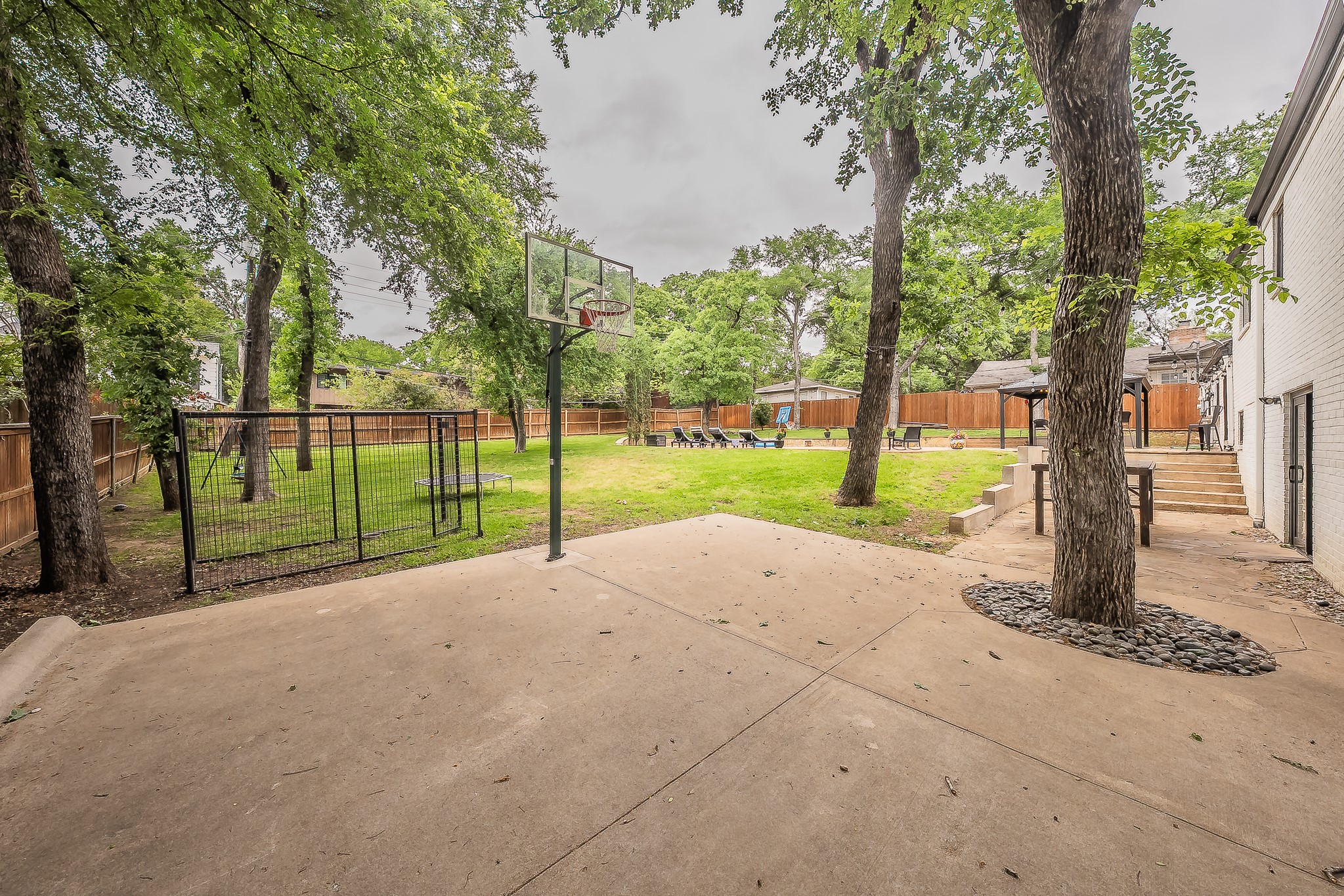 4105 Shady Valley Court Arlington TX 76013