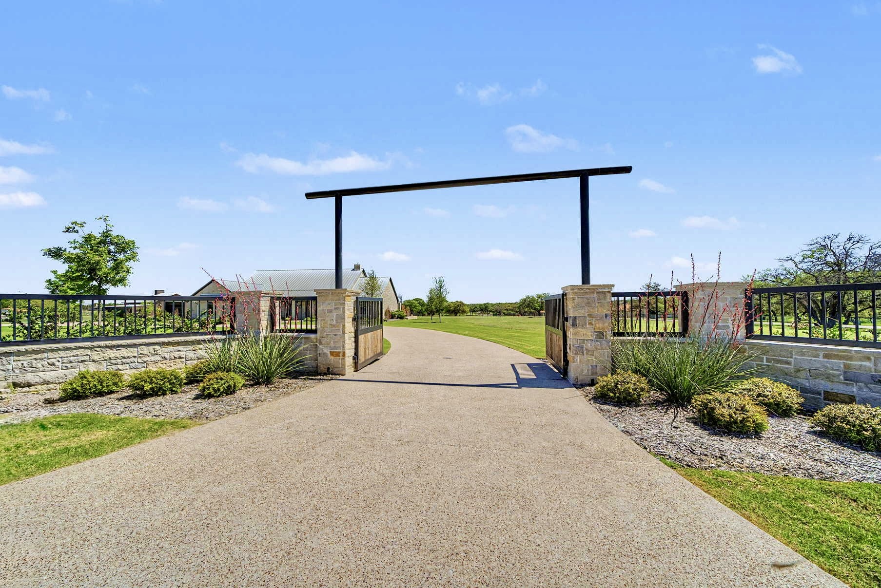1601 Silverado Drive Weatherford TX 76087