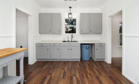 210 E 2nd Street Weatherford TX 76086
