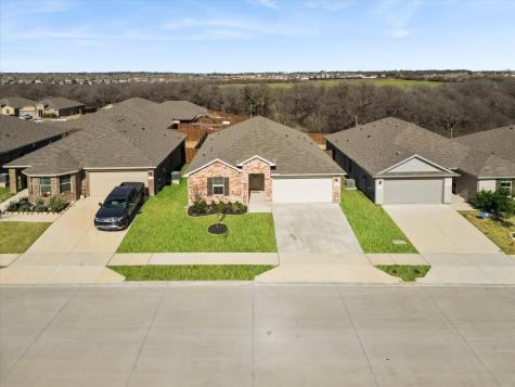 1377 Dillard Creek Drive Fort Worth TX 76247