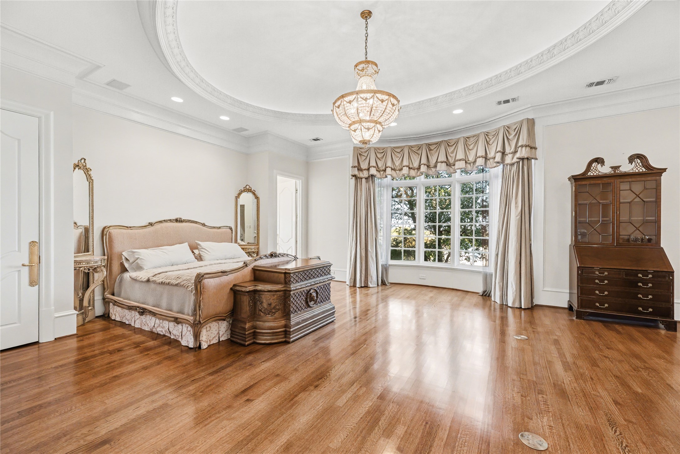 3004 W Shadow Drive Arlington TX 76006