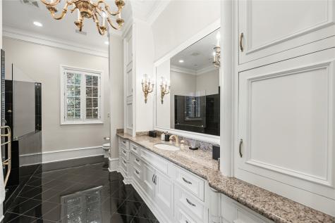 3004 W Shadow Drive Arlington TX 76006