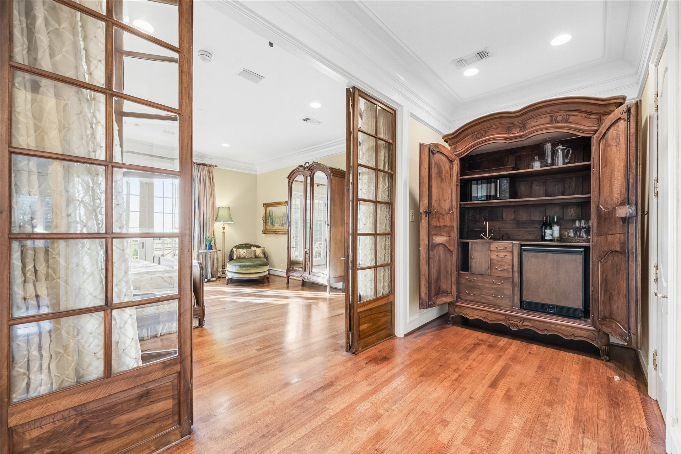 3004 W Shadow Drive Arlington TX 76006