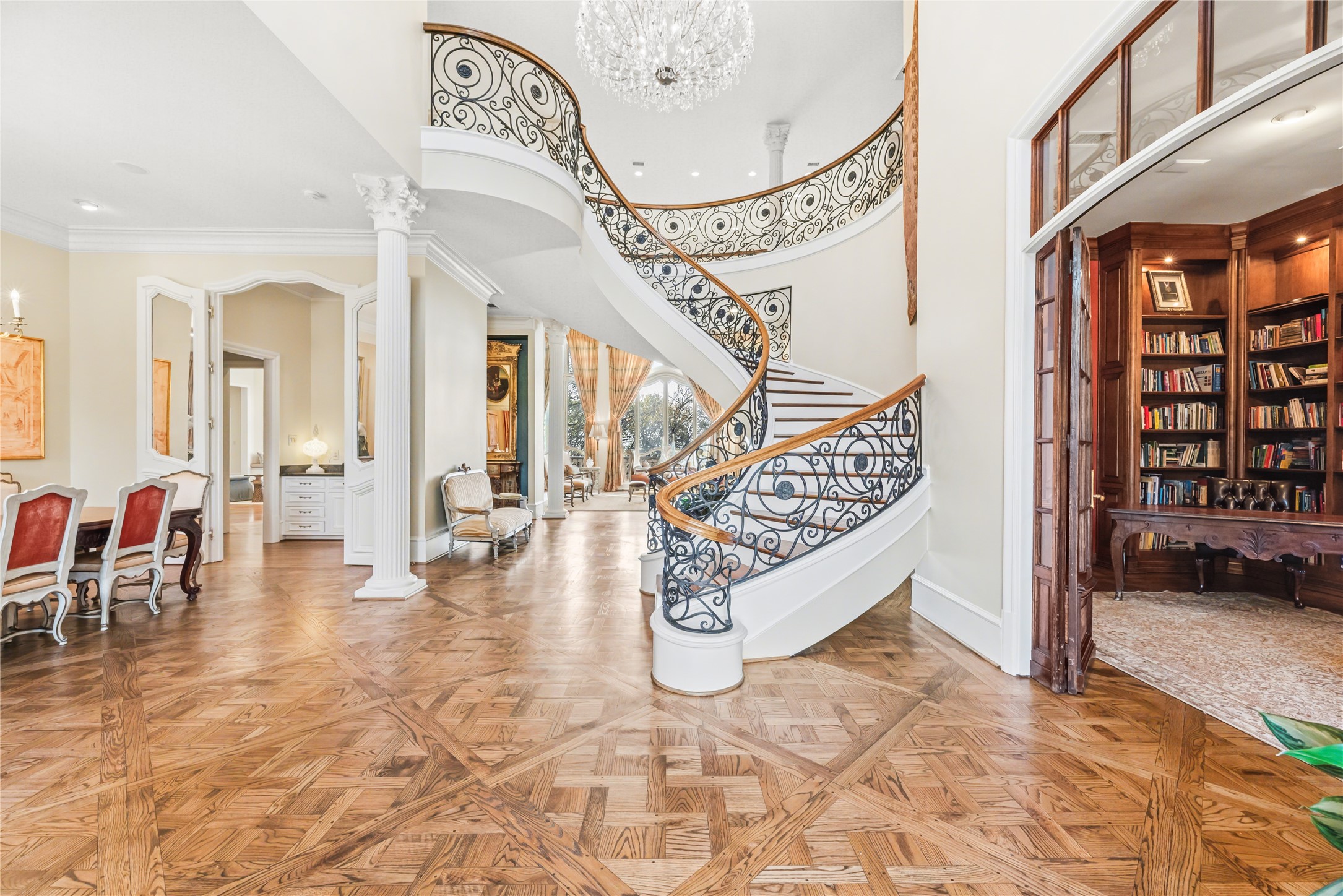 3004 W Shadow Drive Arlington TX 76006