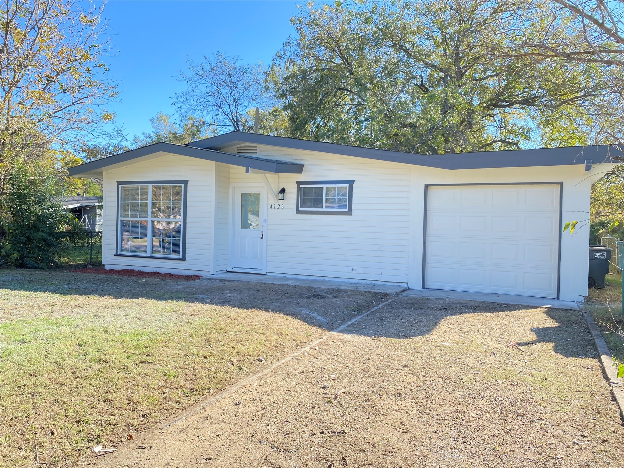 4728 Crenshaw Avenue Fort Worth TX 76105