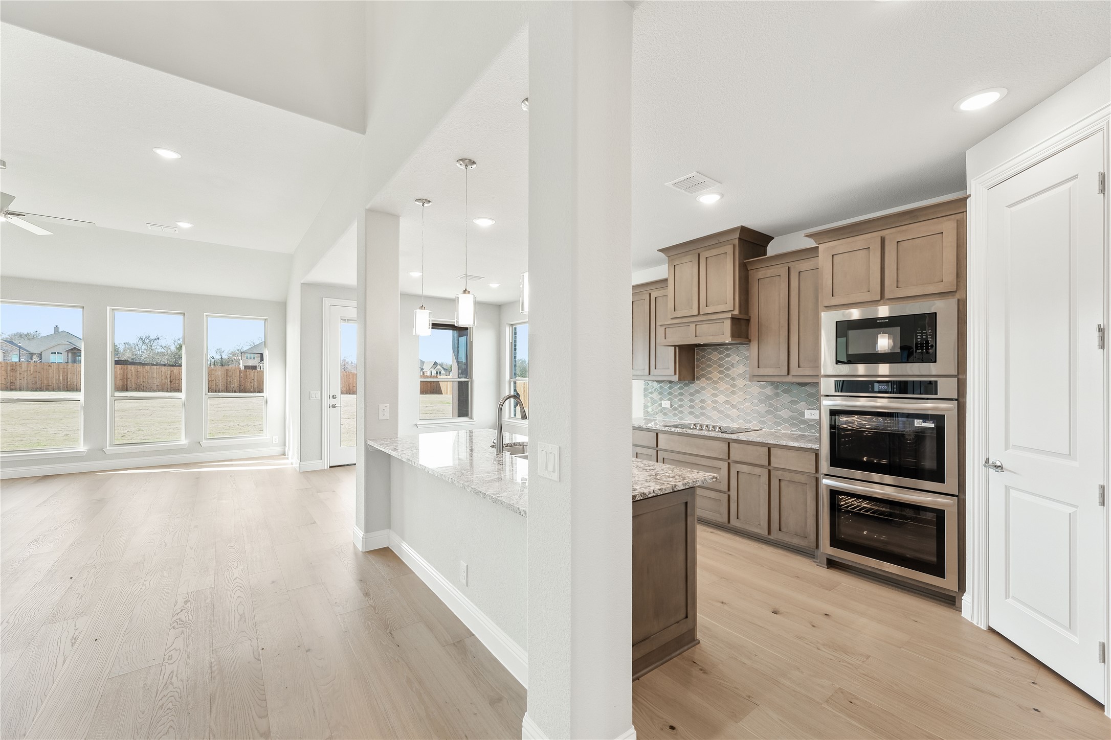 733 Serenity Lane Red Oak TX 75154
