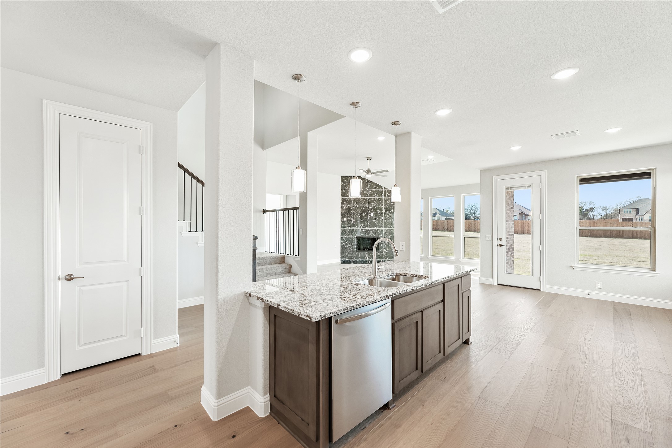733 Serenity Lane Red Oak TX 75154