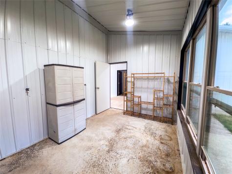305 County Road 1145 Atlanta TX 75551
