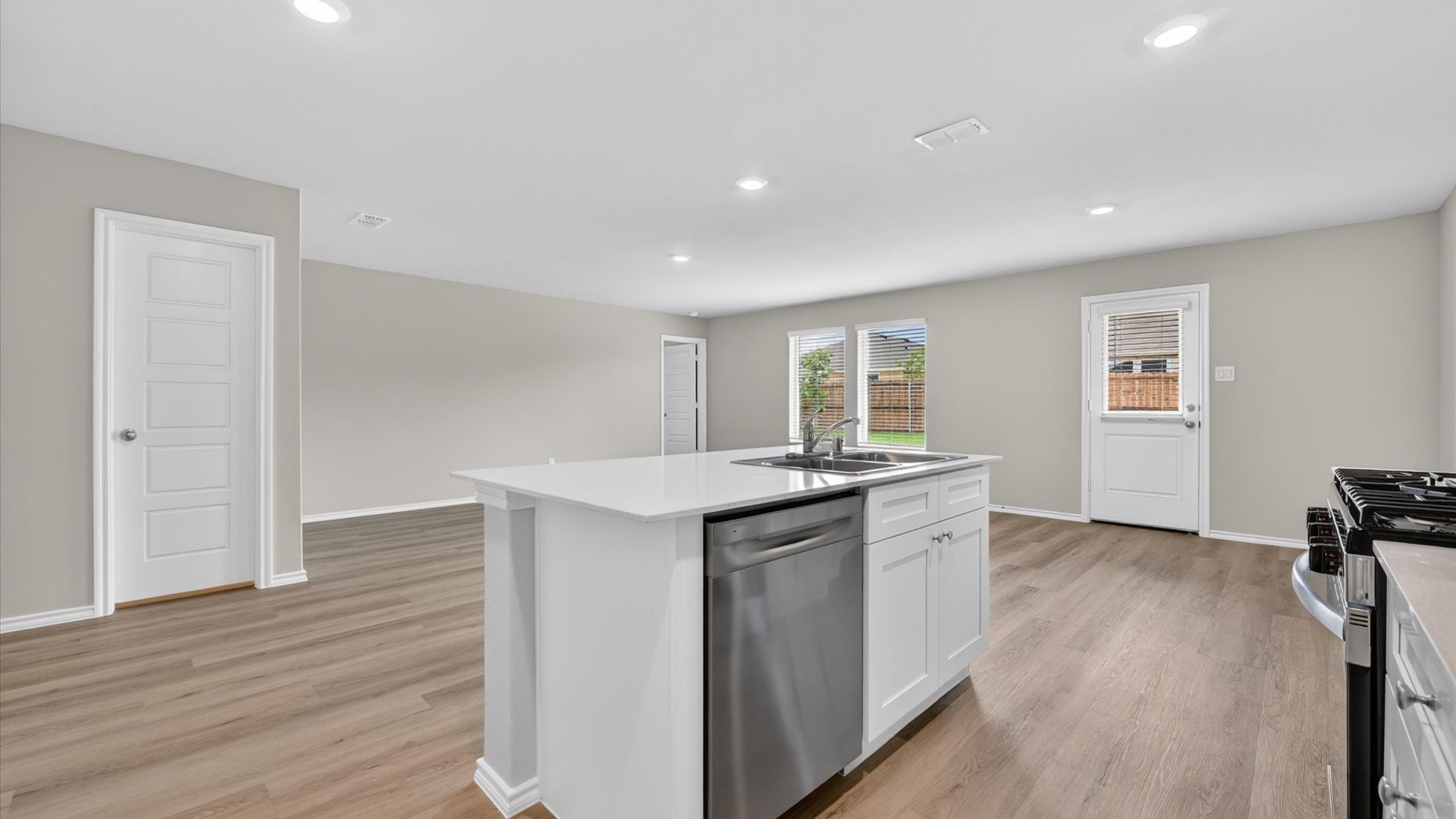2213 Bakersfield Drive Fort Worth TX 76036
