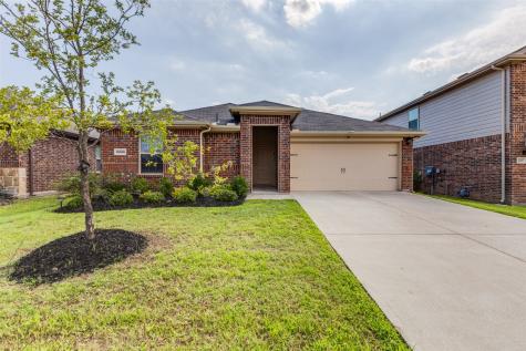 2225 Starling Street Crandall TX 75114