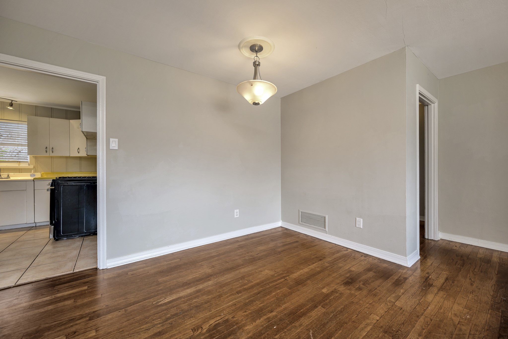 2509 Wayside Avenue Fort Worth TX 76110