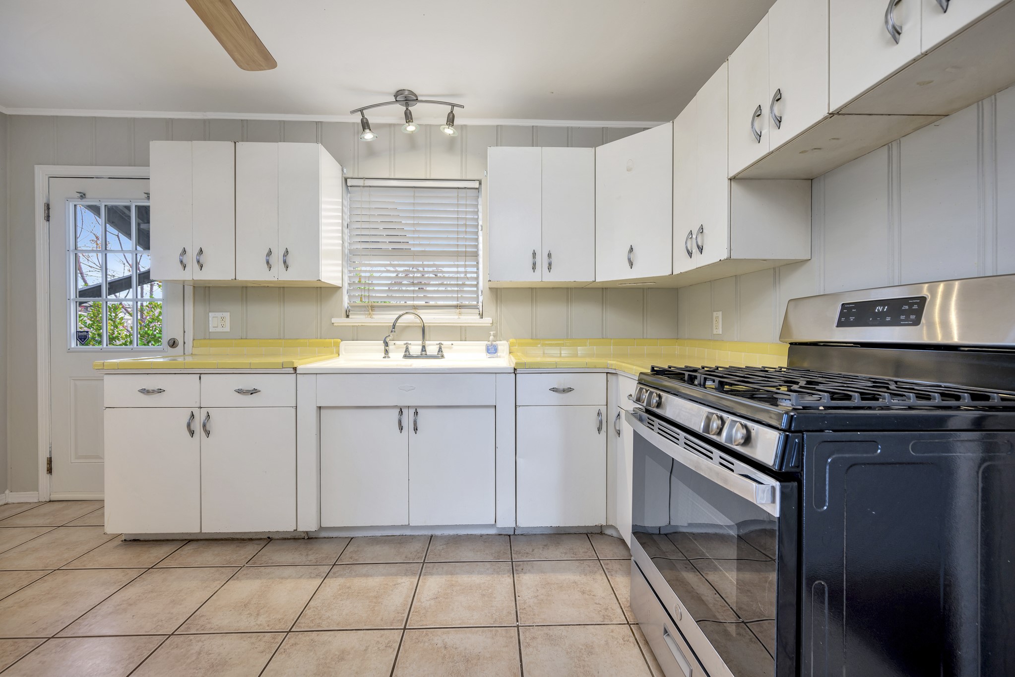 2509 Wayside Avenue Fort Worth TX 76110
