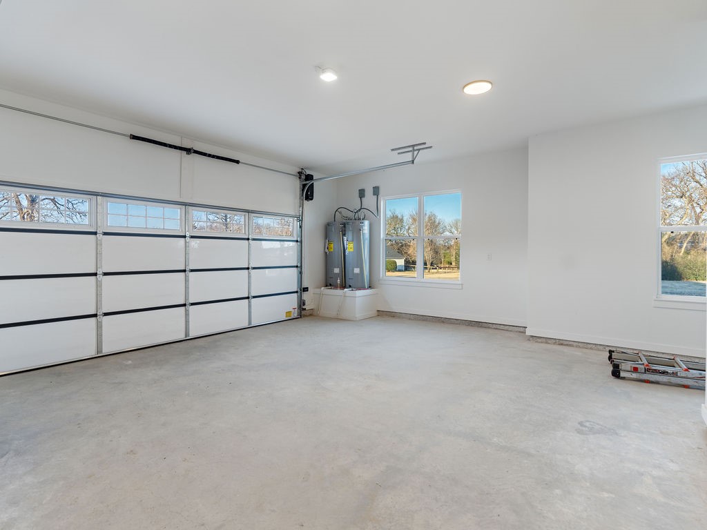 75 W Elmwood Drive Mount Vernon TX 75457
