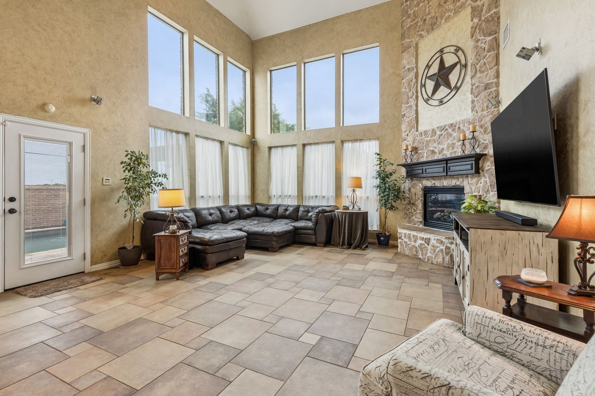 6048 Hidden Creek Lane Frisco TX 75036