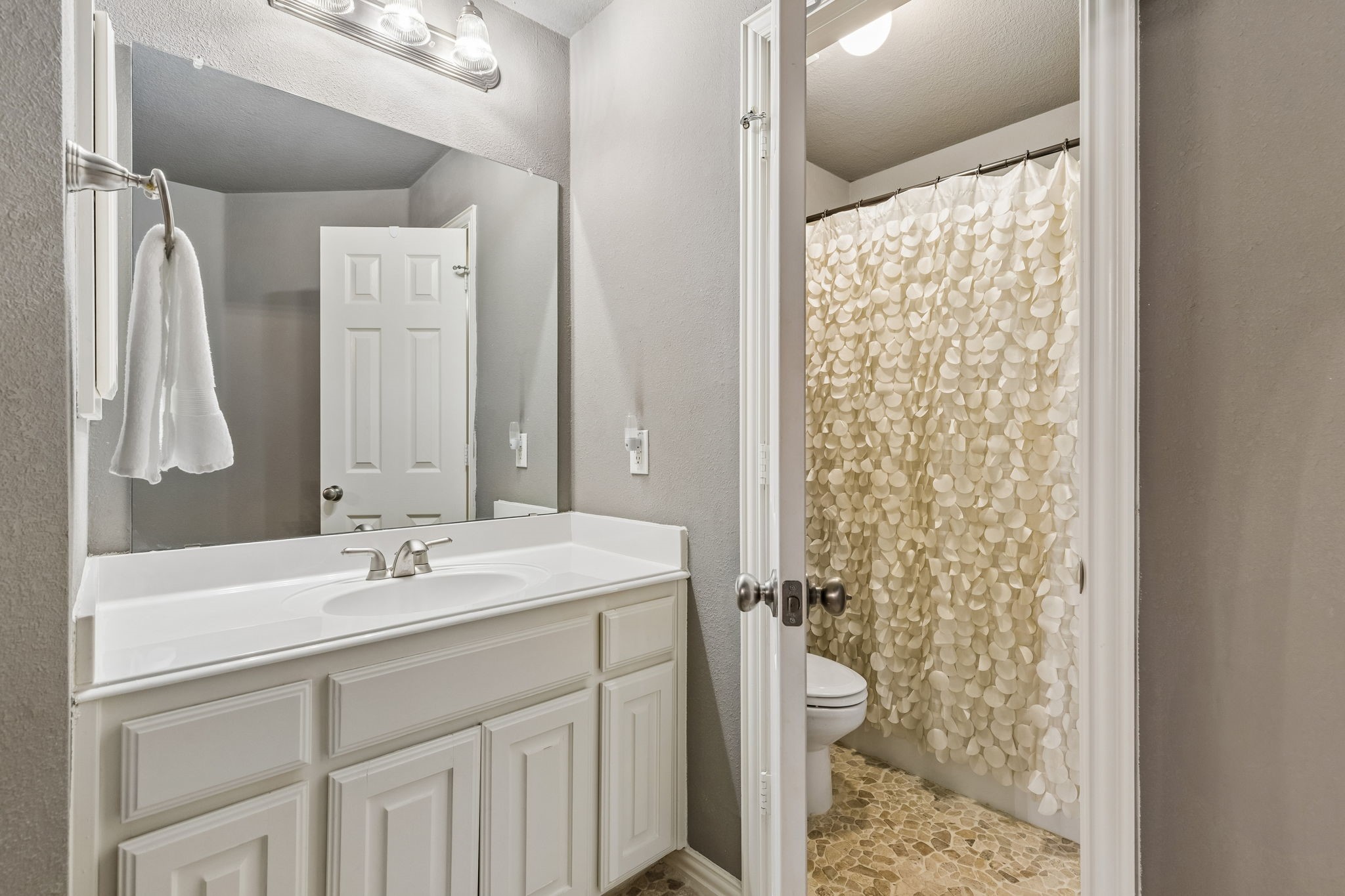 6048 Hidden Creek Lane Frisco TX 75036