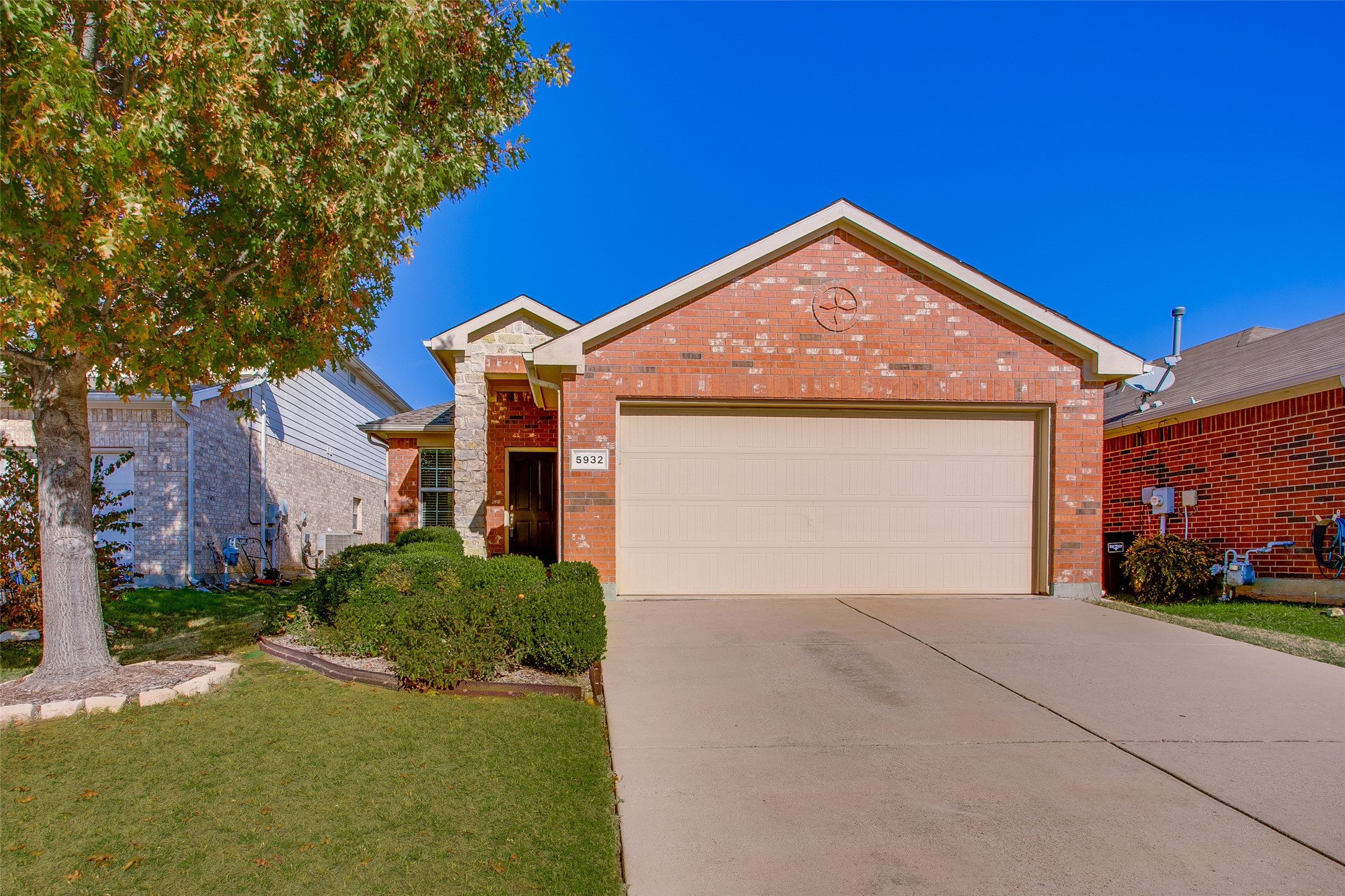 5932 Kristen Drive Fort Worth TX 76131