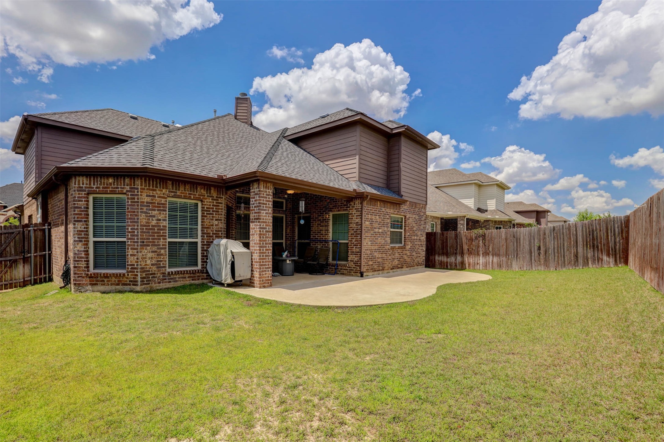 9404 Chuparosa Drive Fort Worth TX 76177