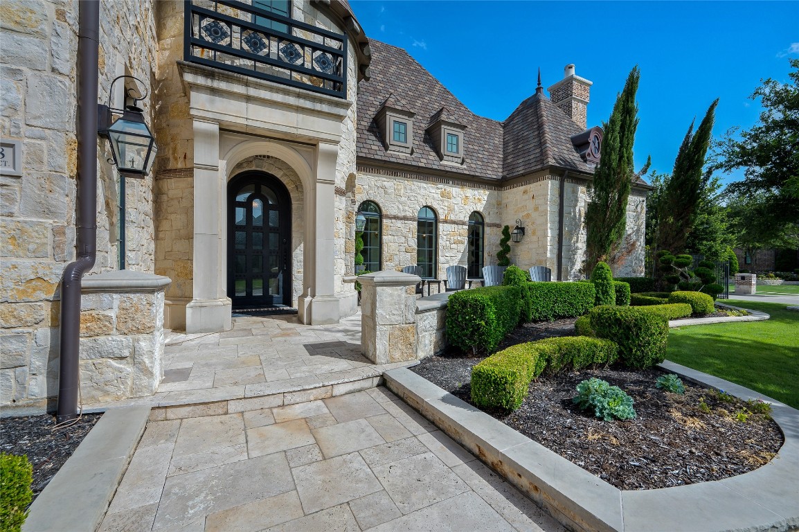 6808 Mulhouse Court Plano TX 75024