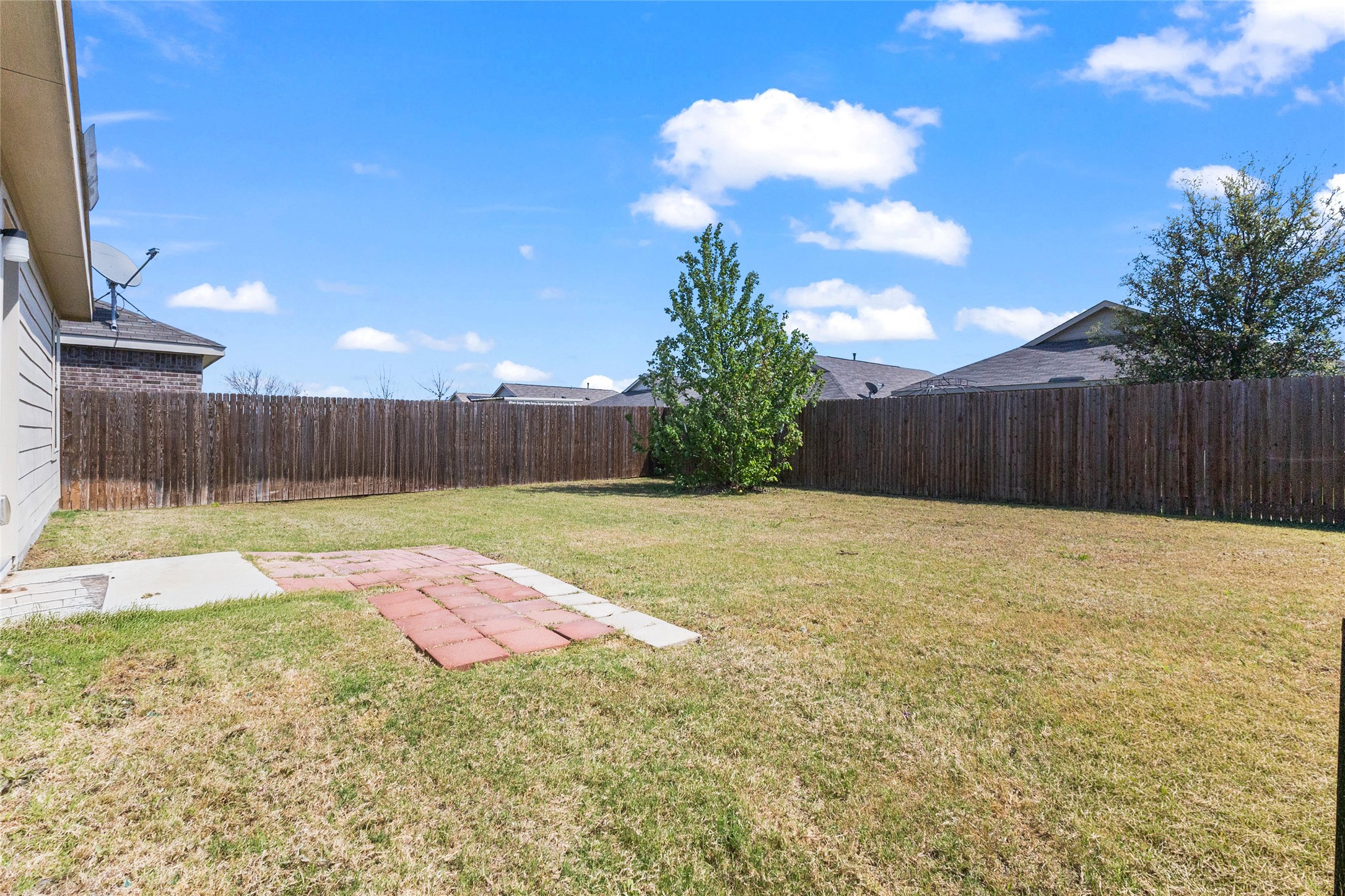 1109 Odlozil Lane Ennis TX 75119