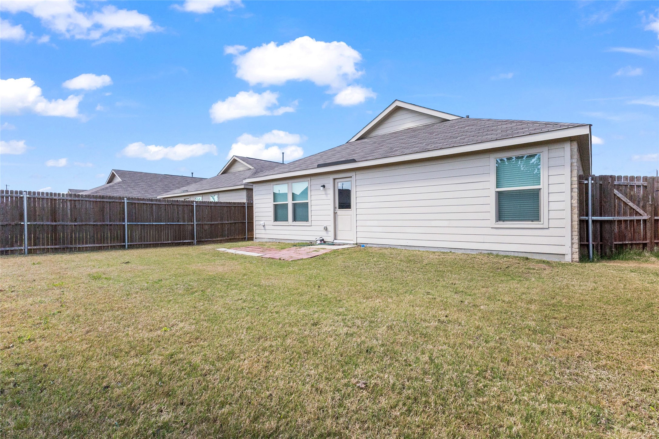 1109 Odlozil Lane Ennis TX 75119