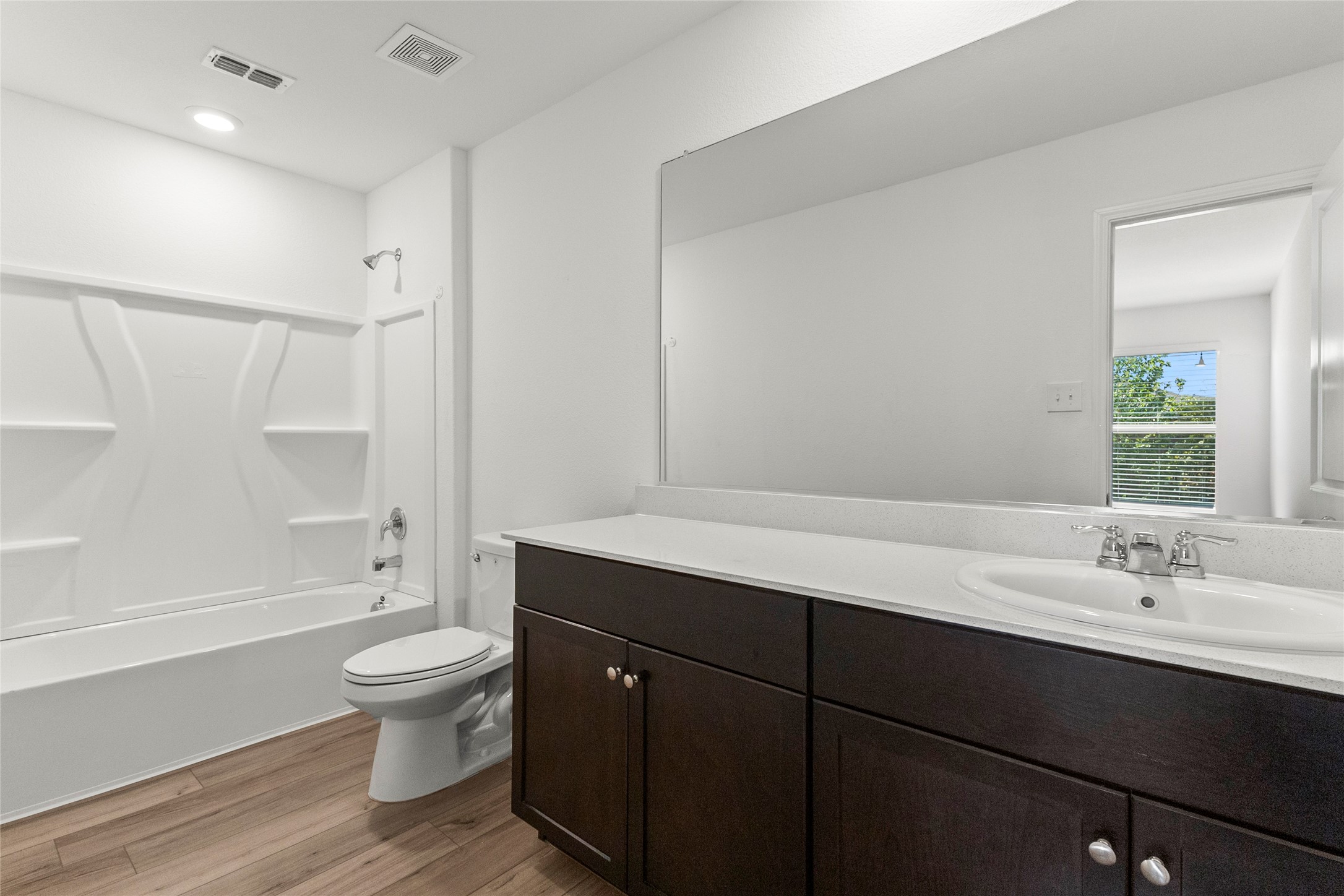 1109 Odlozil Lane Ennis TX 75119