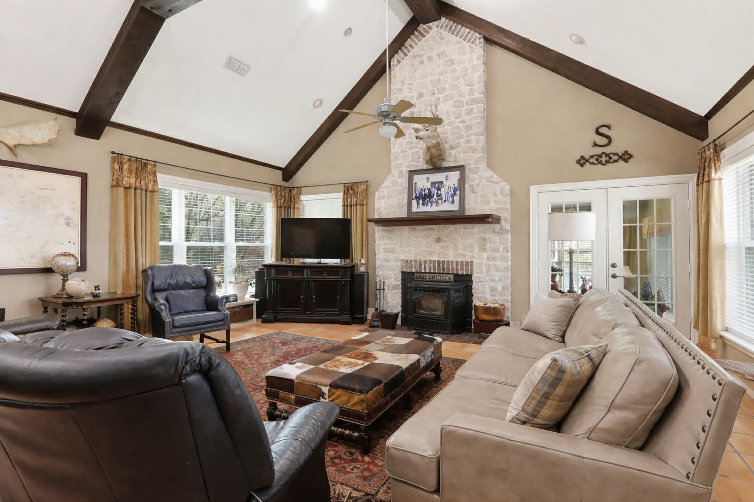 1755 Cr 2330 Pittsburg TX 75686