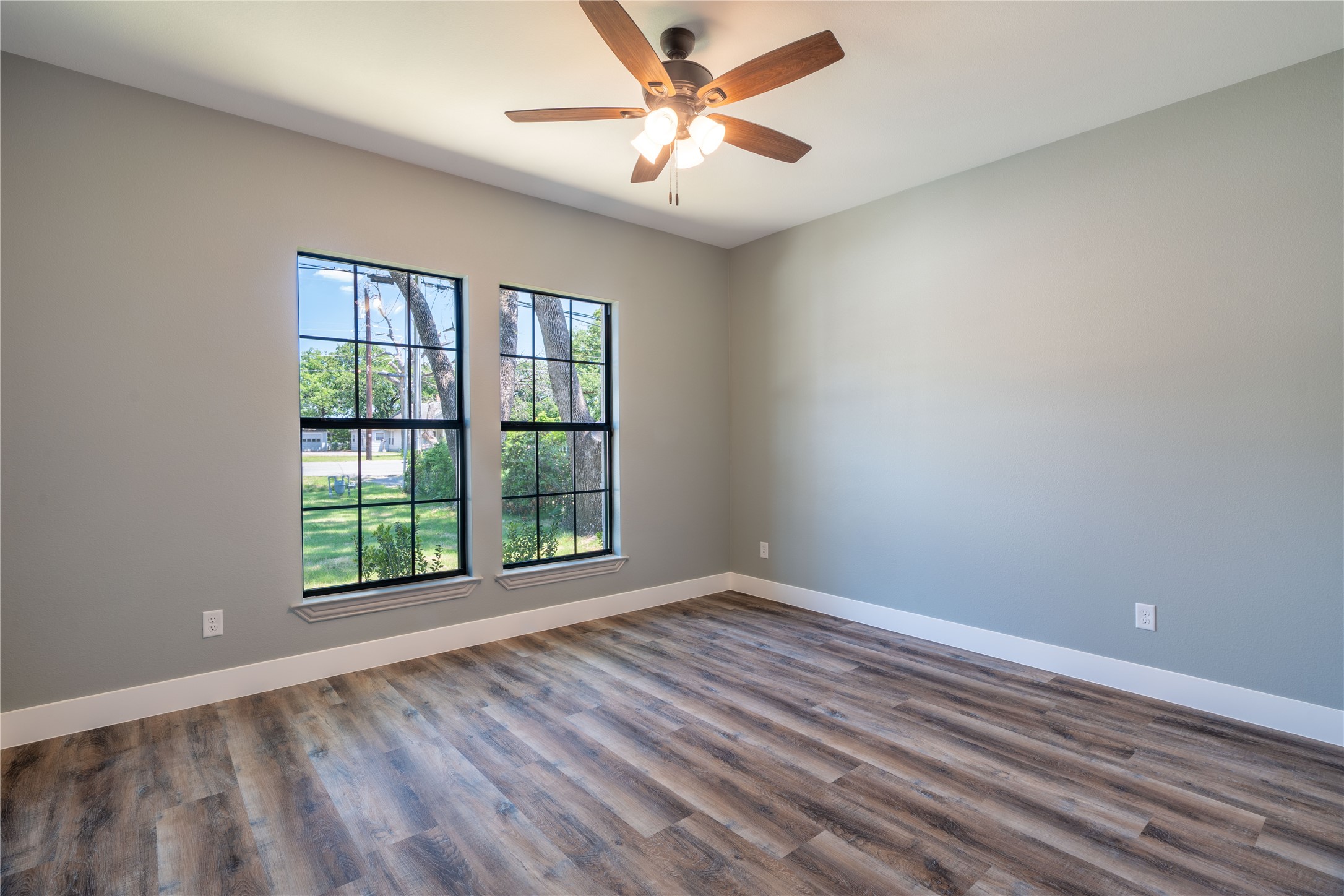 4009 S Peachtree Balch Springs TX 75180