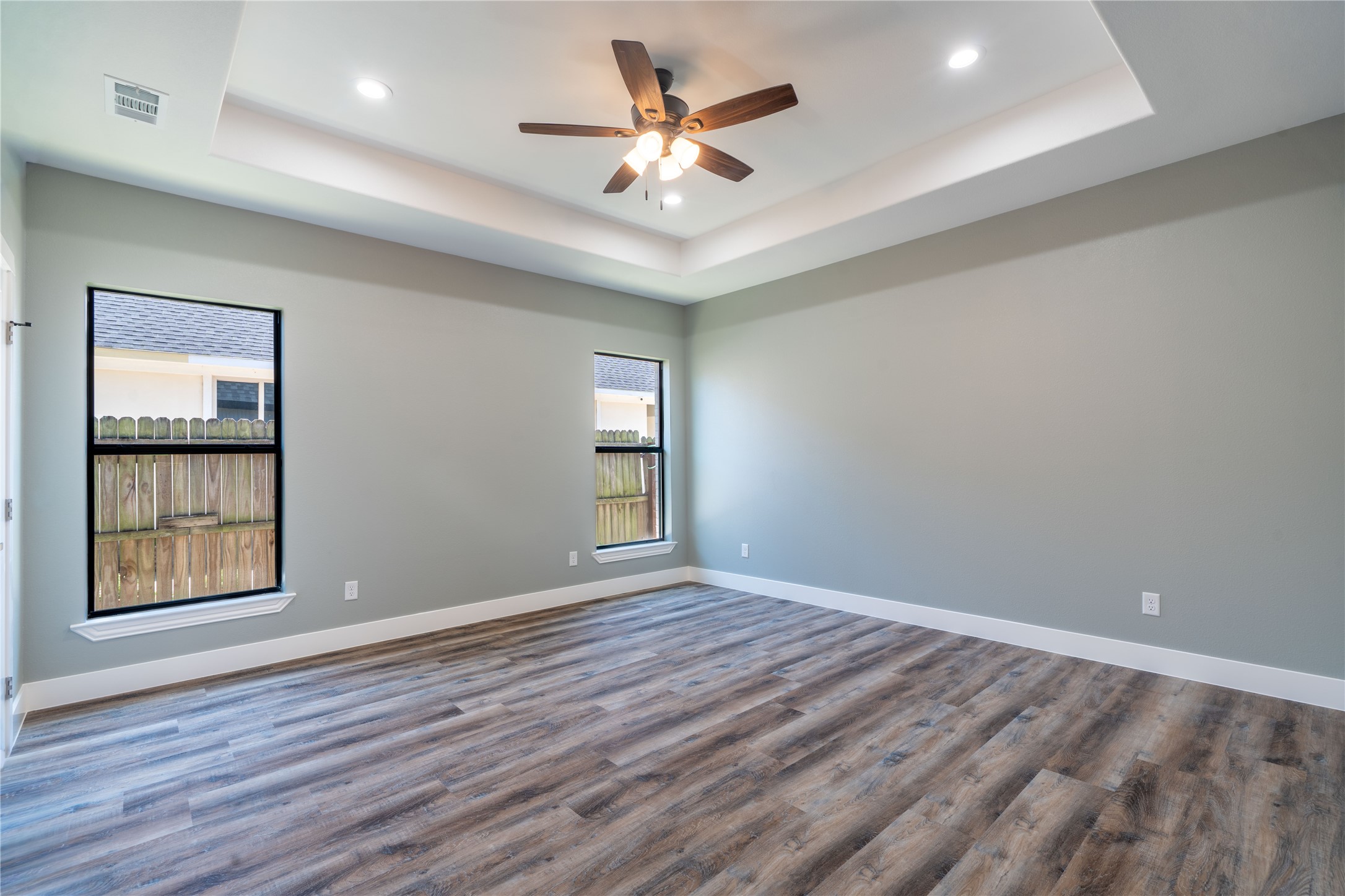 4009 S Peachtree Balch Springs TX 75180