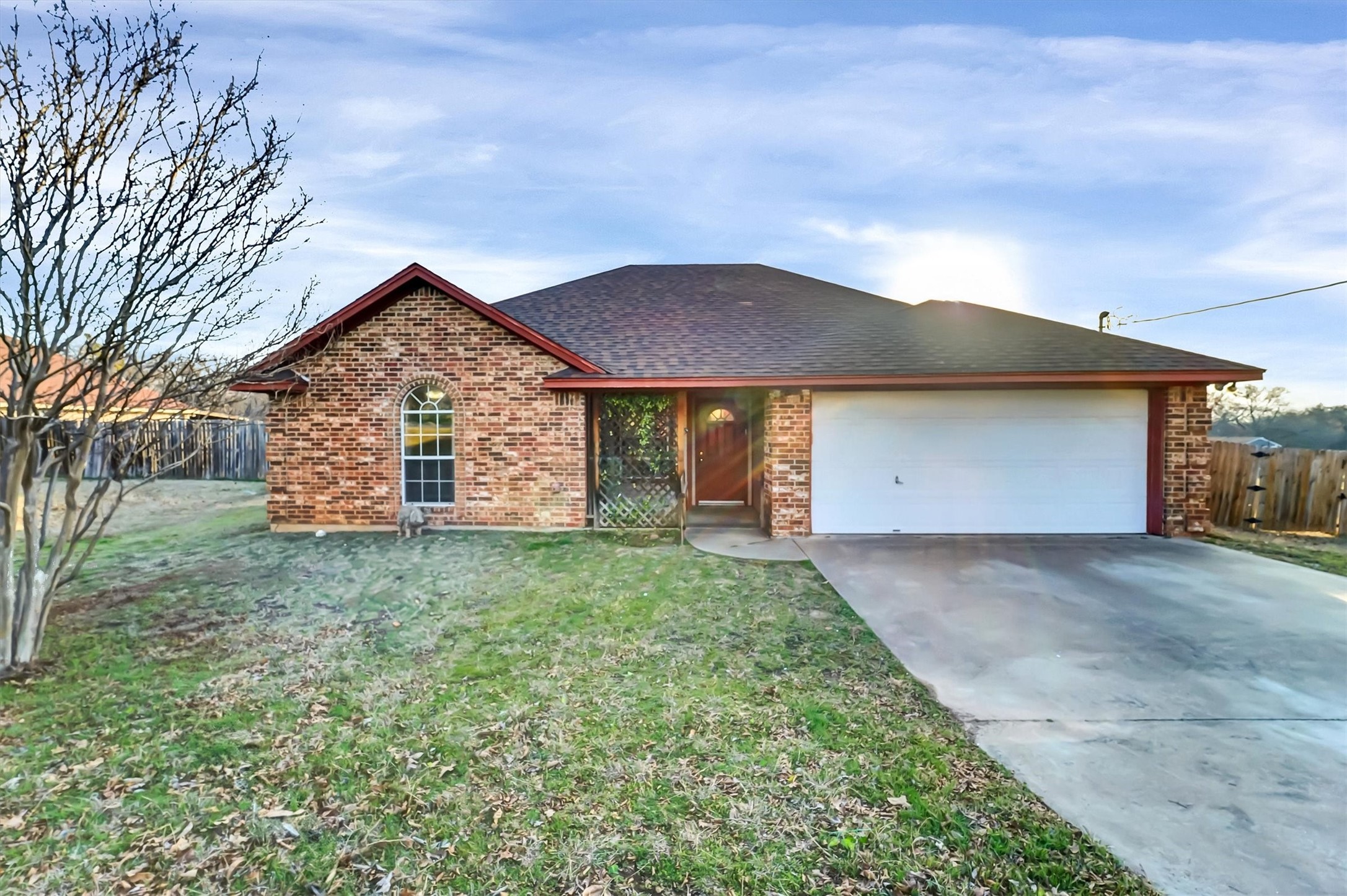205 Hickory Lane Weatherford TX 76086