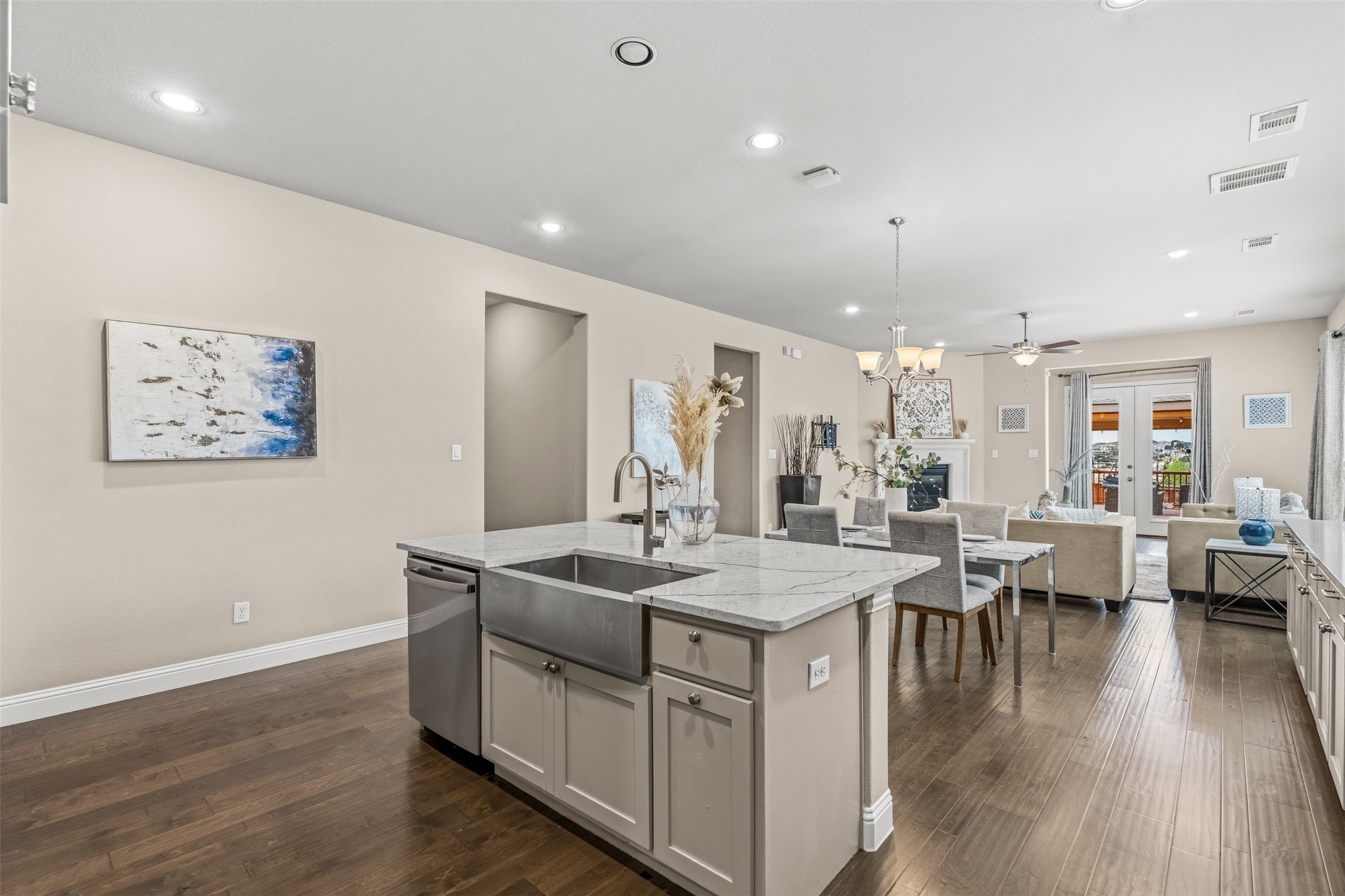 3404 Begonia Lane Irving TX 75038