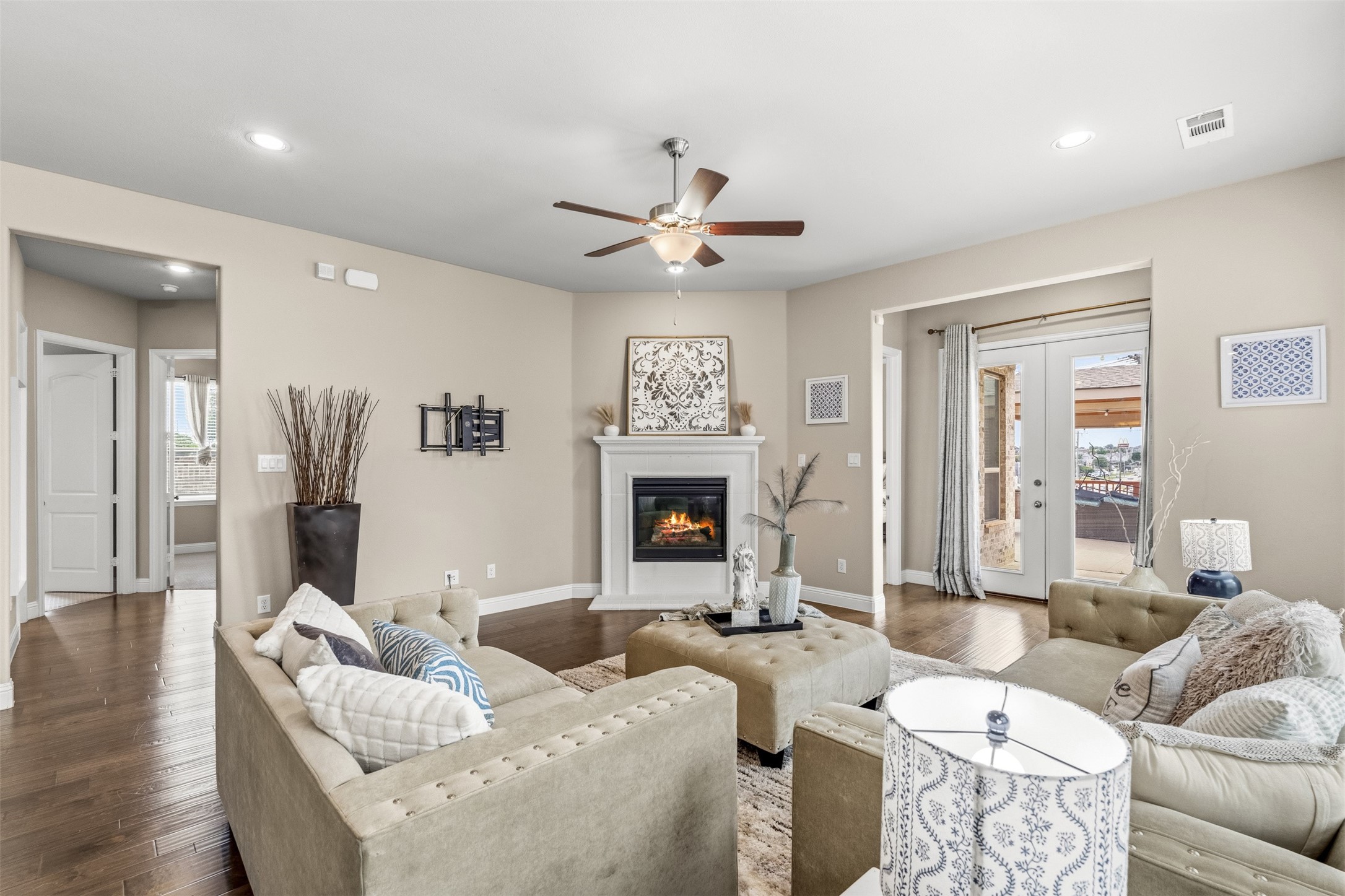 3404 Begonia Lane Irving TX 75038
