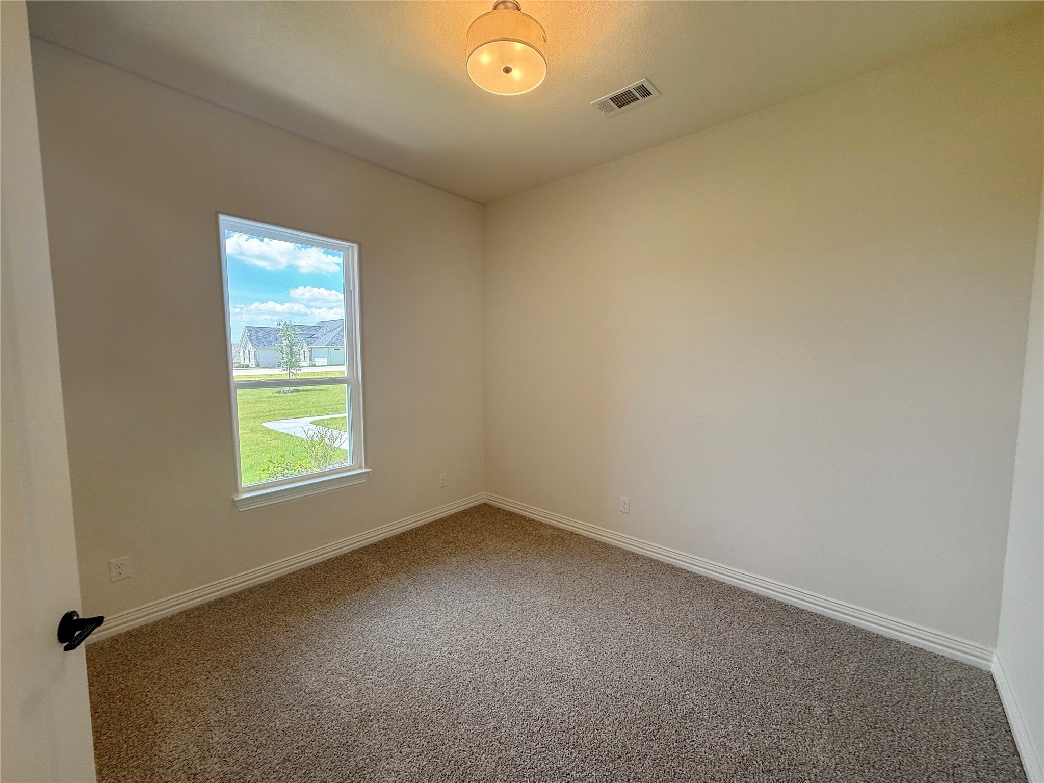 216 Slimp Bluff Azle TX 76020
