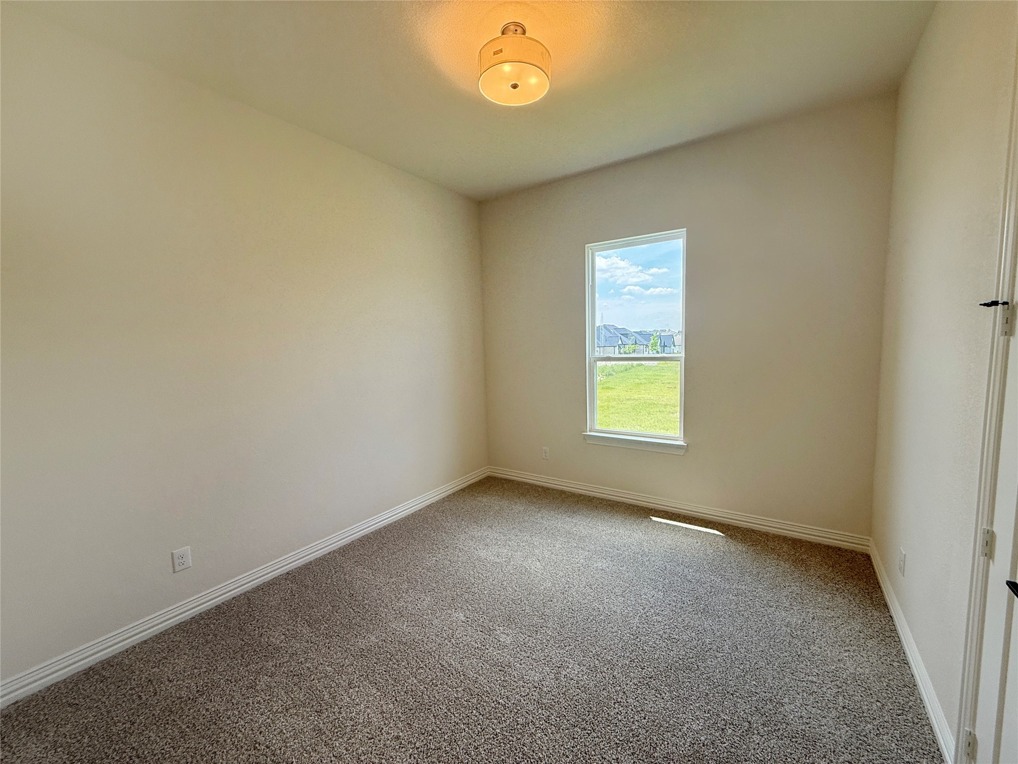 216 Slimp Bluff Azle TX 76020