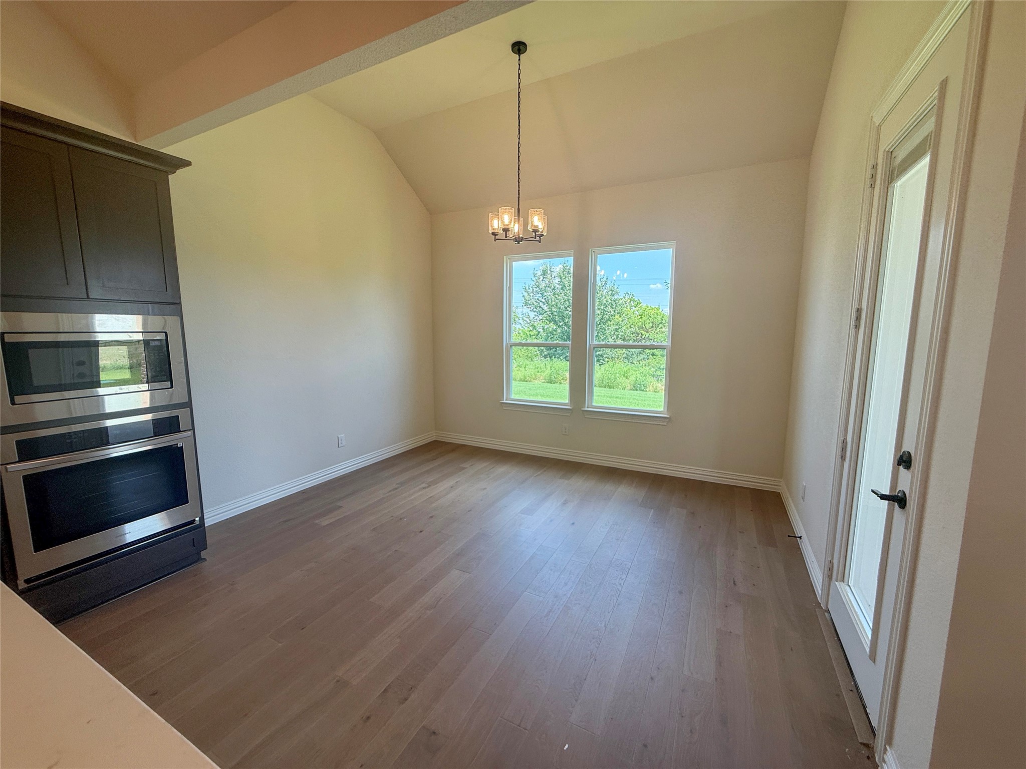 216 Slimp Bluff Azle TX 76020