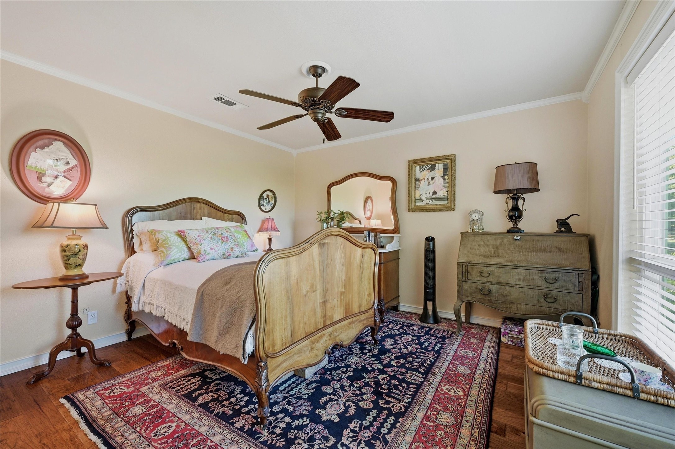 301 Kiowa Drive E Lake Kiowa TX 76240