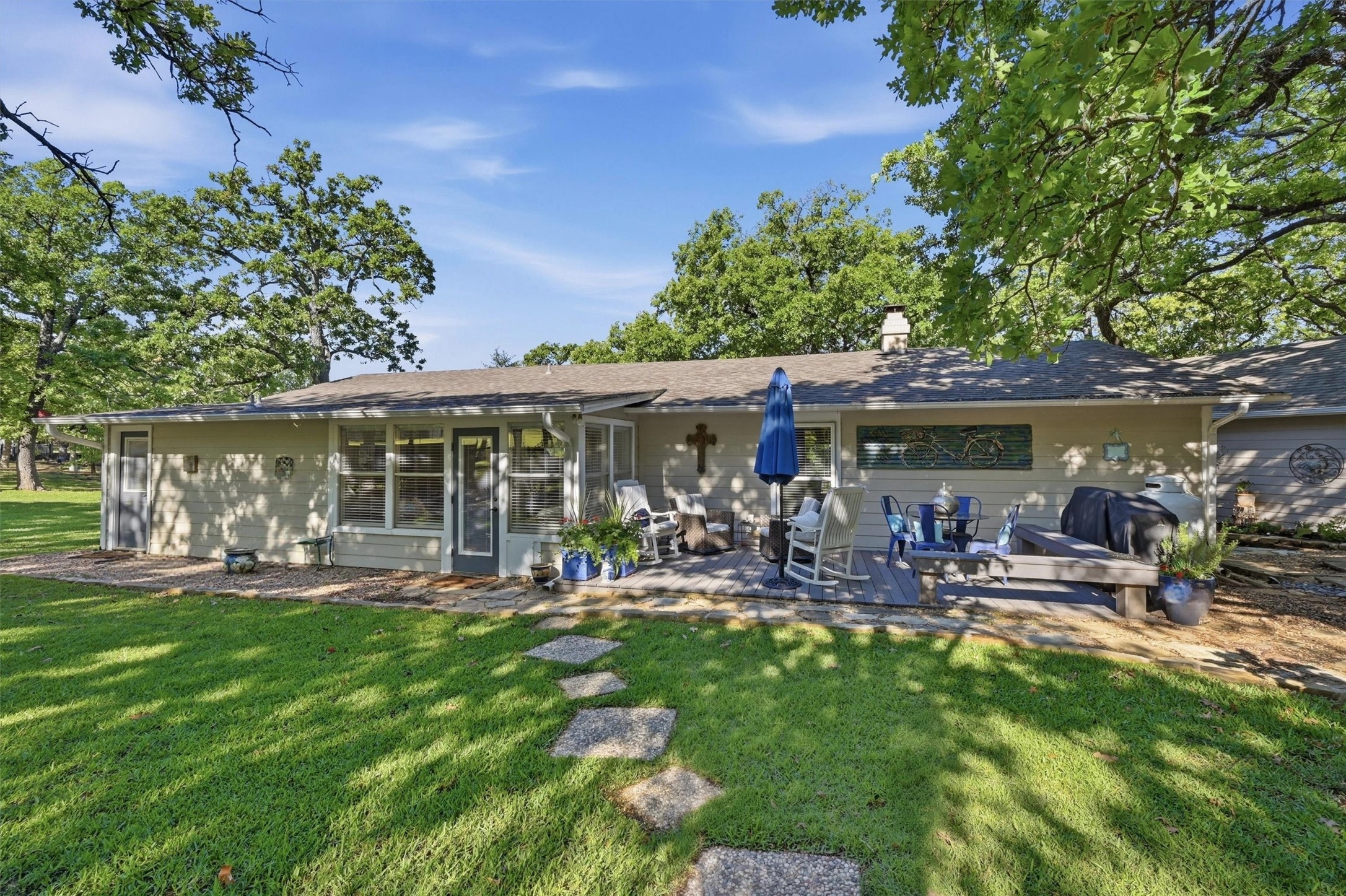 301 Kiowa Drive E Lake Kiowa TX 76240