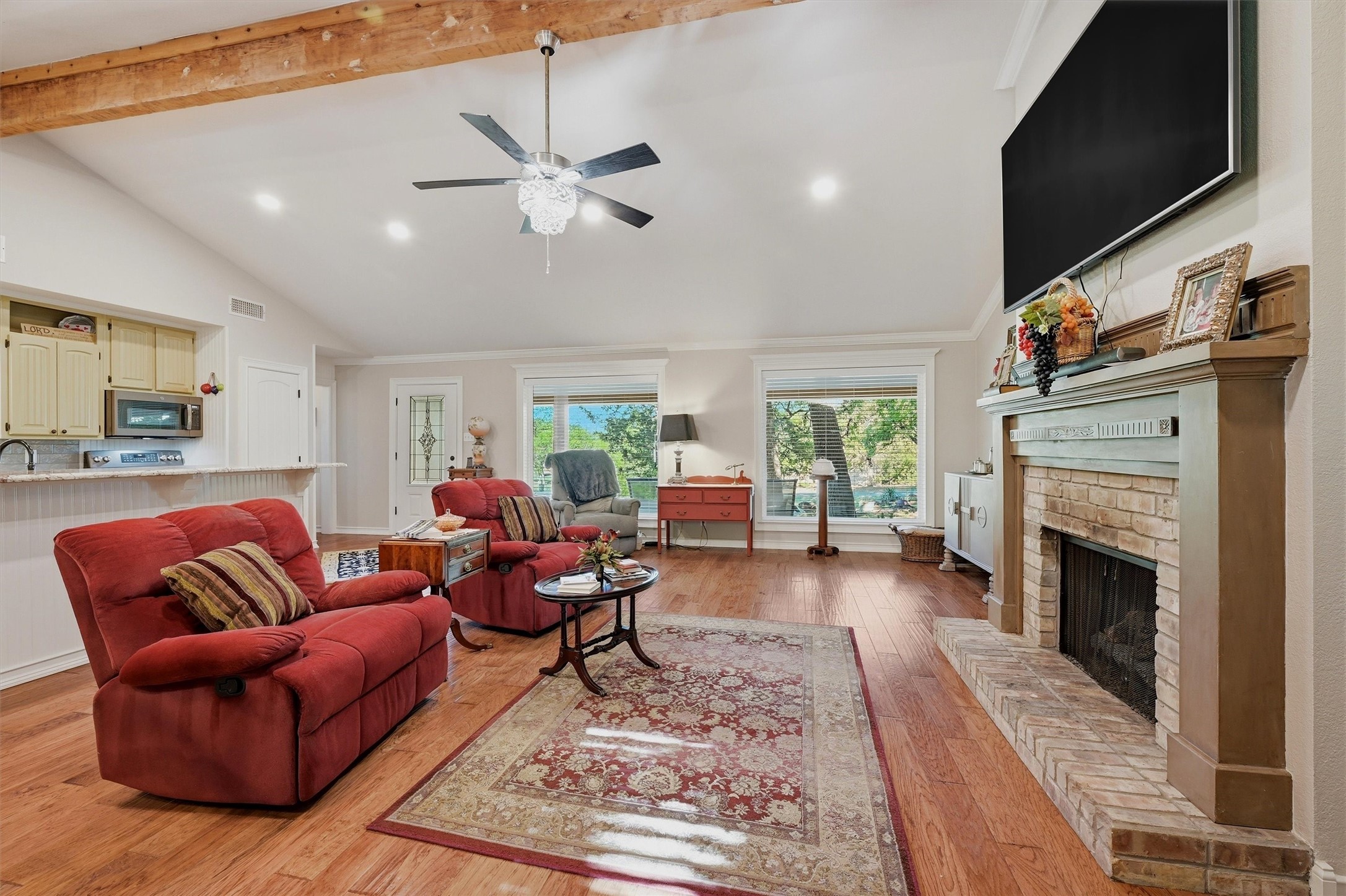 301 Kiowa Drive E Lake Kiowa TX 76240