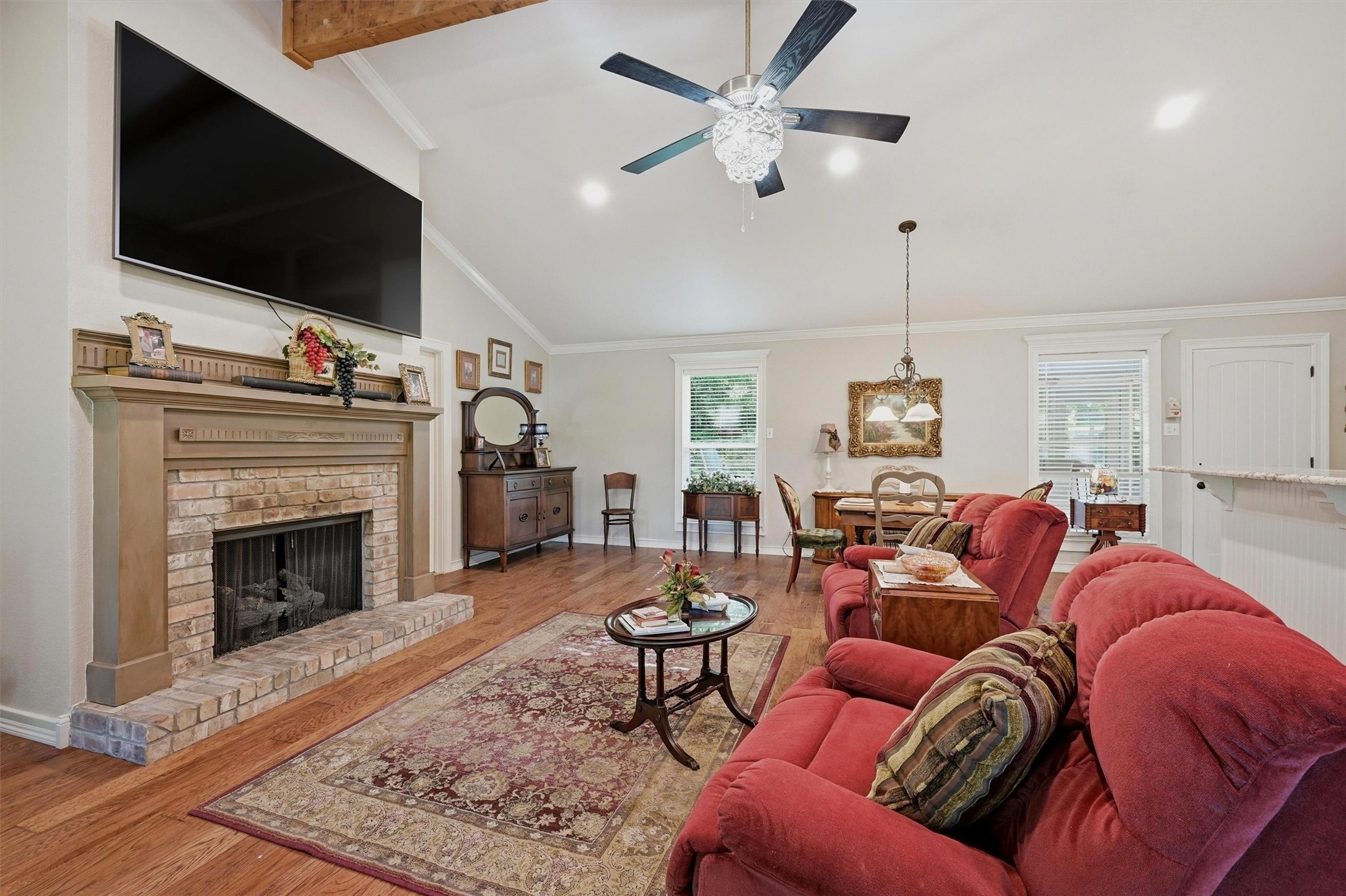 301 Kiowa Drive E Lake Kiowa TX 76240