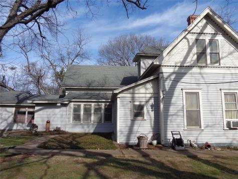 506 S 3rd Street Grandview TX 76050