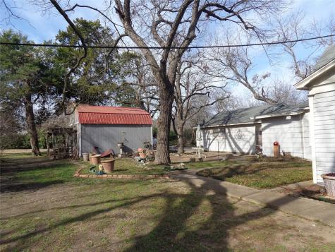 506 S 3rd Street Grandview TX 76050