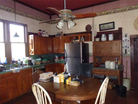 506 S 3rd Street Grandview TX 76050