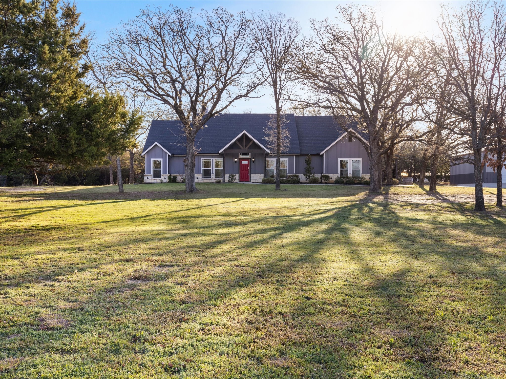 1725 S Hubbard Street Alvord TX 76225