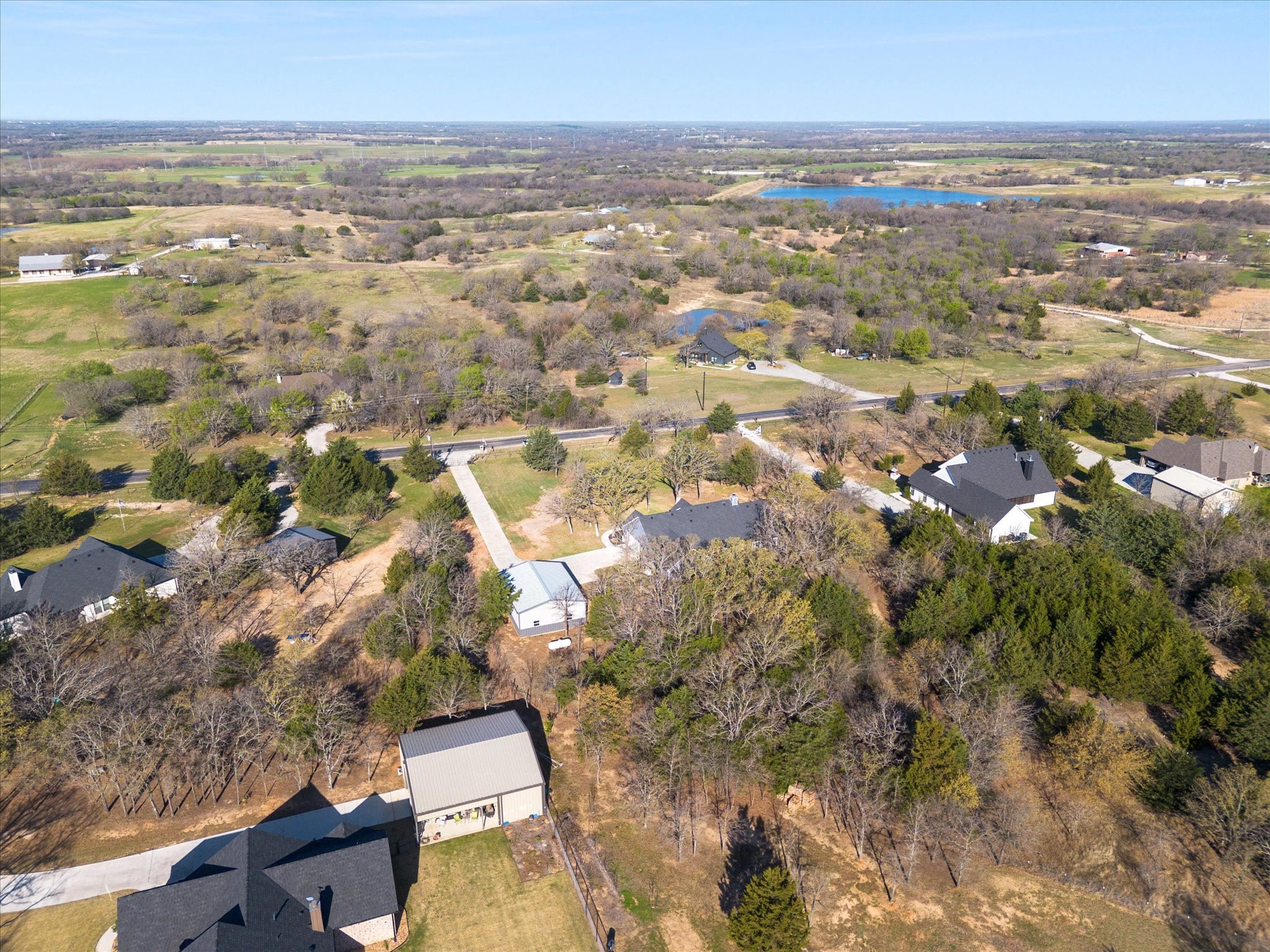 1725 S Hubbard Street Alvord TX 76225