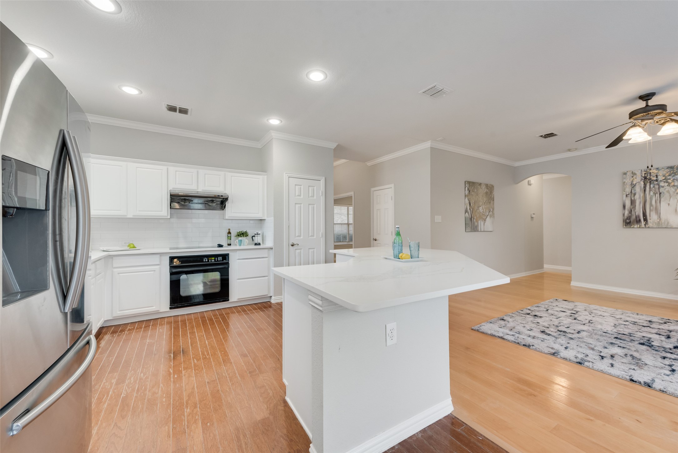 2804 Hollow Ridge Drive Denton TX 76210