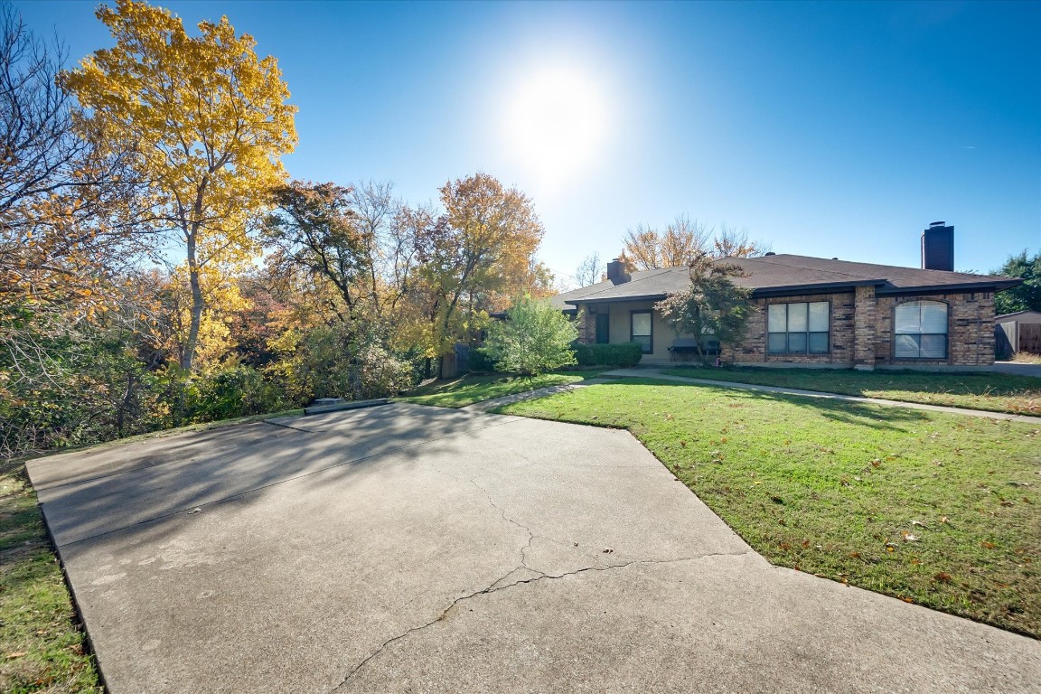 2612 Shady Turf Court Bedford TX 76022