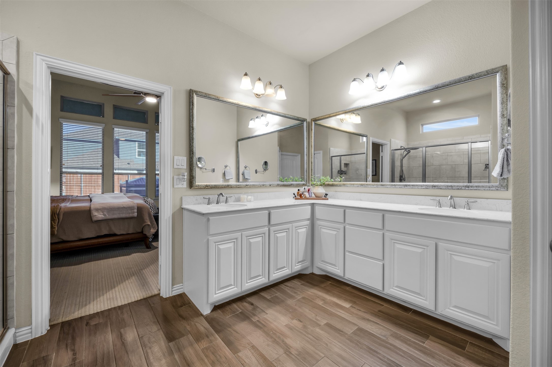 2822 Palmerston Drive Midlothian TX 76065