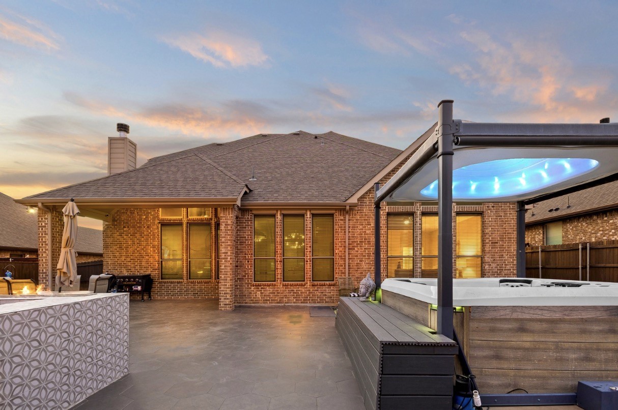 2822 Palmerston Drive Midlothian TX 76065