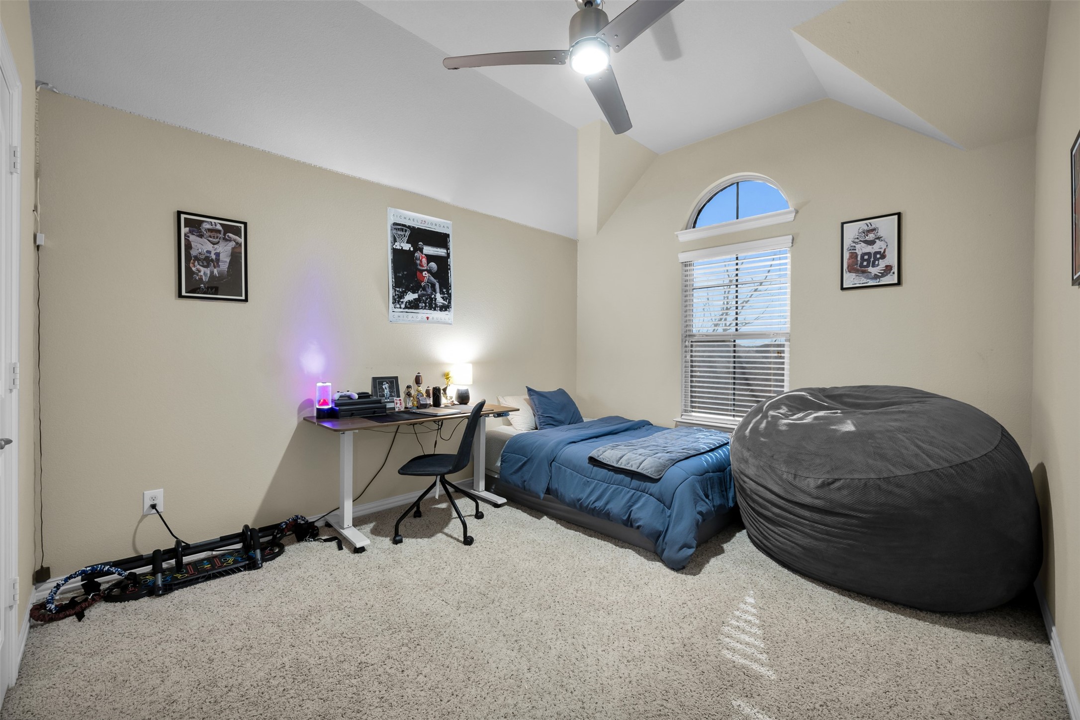 2822 Palmerston Drive Midlothian TX 76065