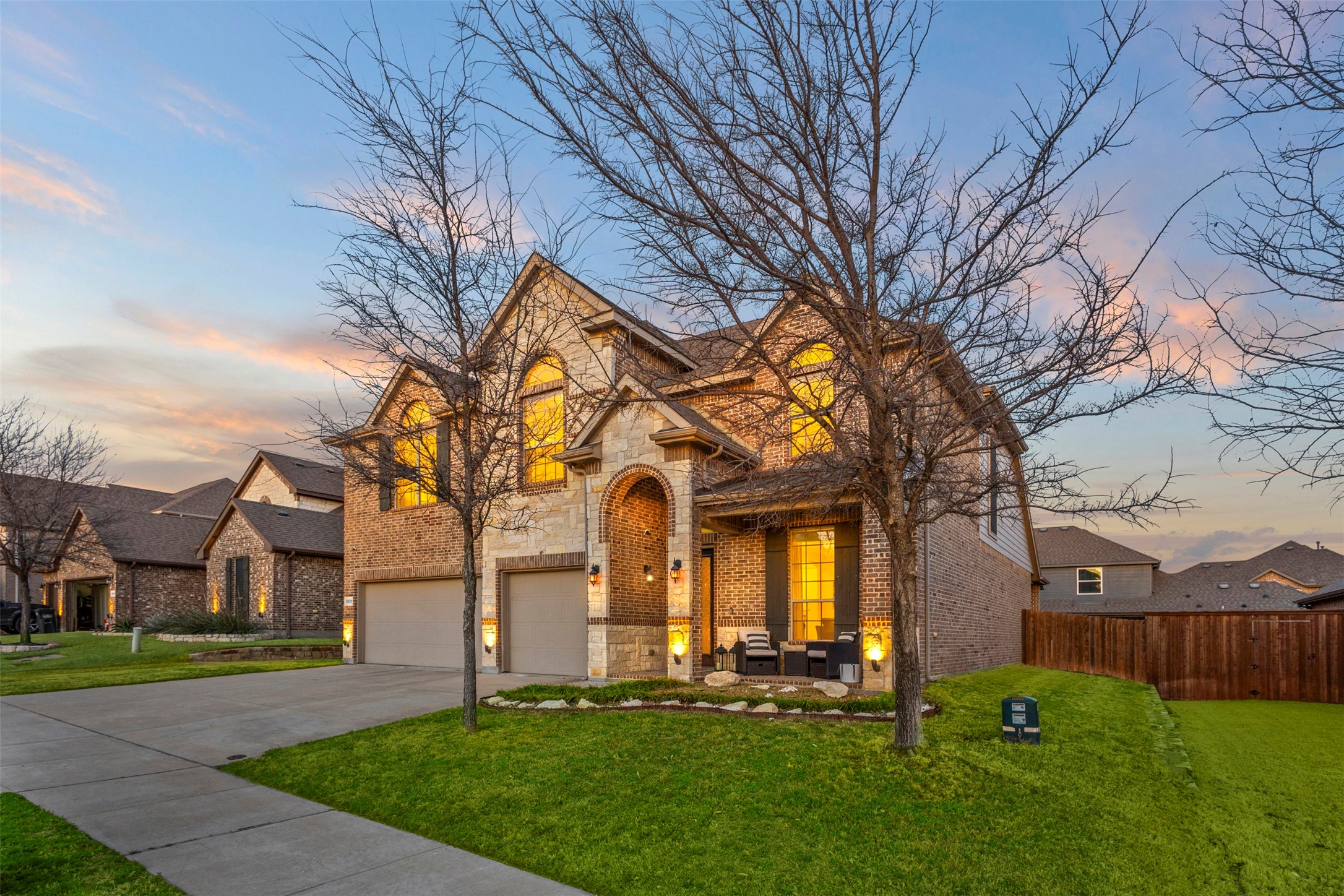 2822 Palmerston Drive Midlothian TX 76065